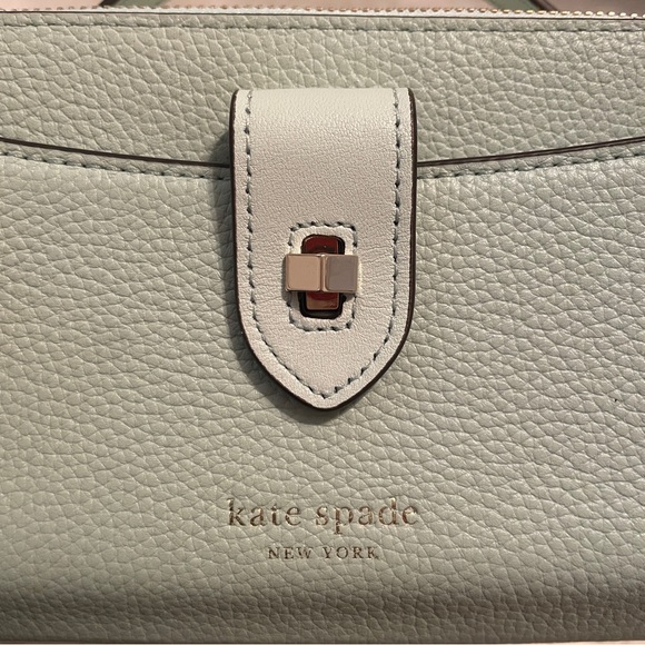 Kate Spade Essential Double Zip Crossbody Handbag in Crystal Blue - Picture 7 of 11